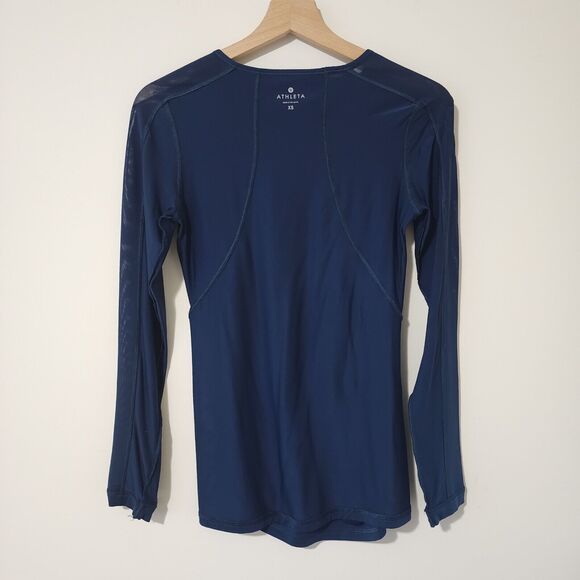 Athleta Womens Long Sleeve Active T-Shirt Navy Blue Crew Neck Thumb-Holes Sz XS - Picture 5 of 8